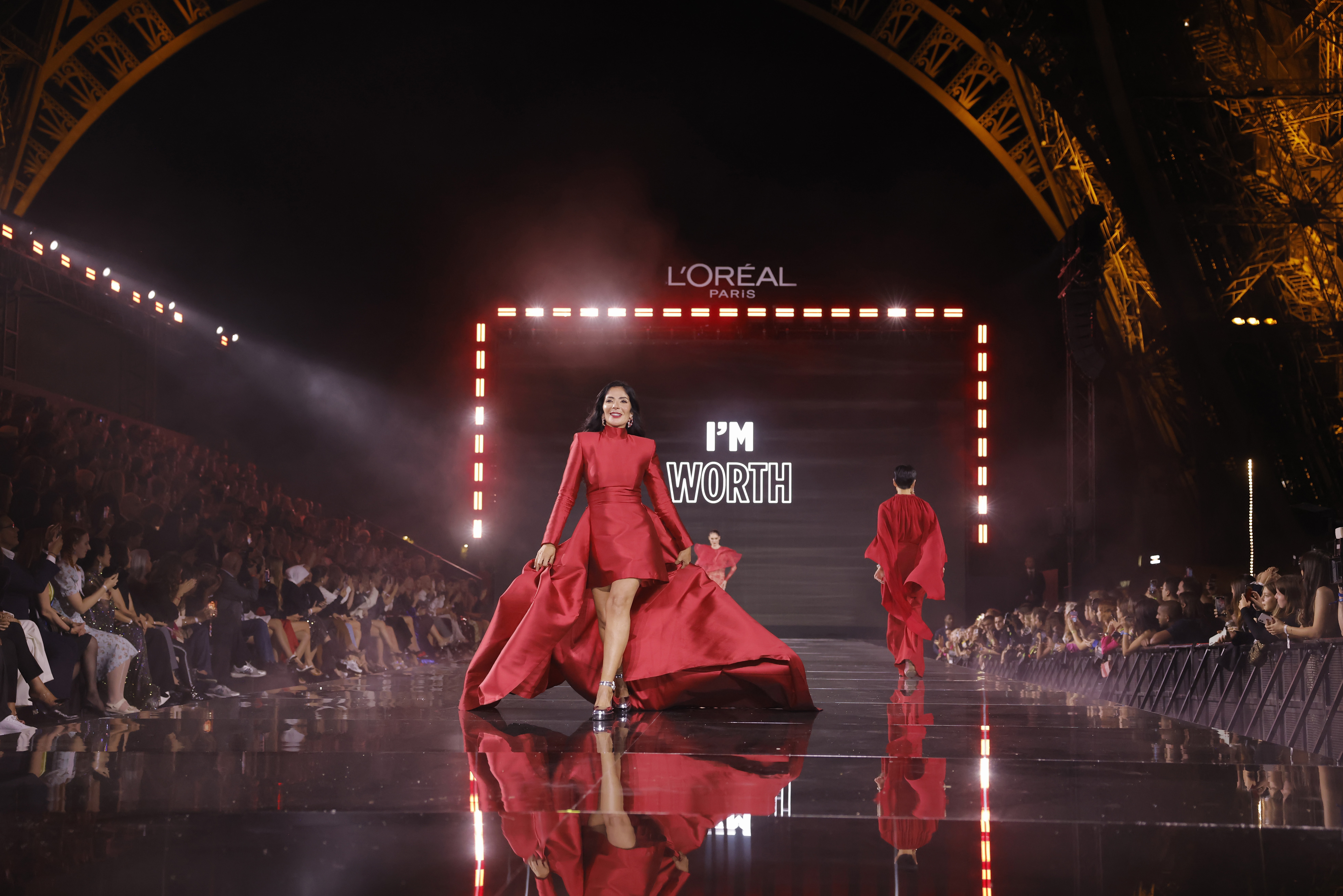 0110digitalparisfashionweek23ledefilerunwaywidemzaki1gettyimagesrichardborddmiimage16x9nanocta