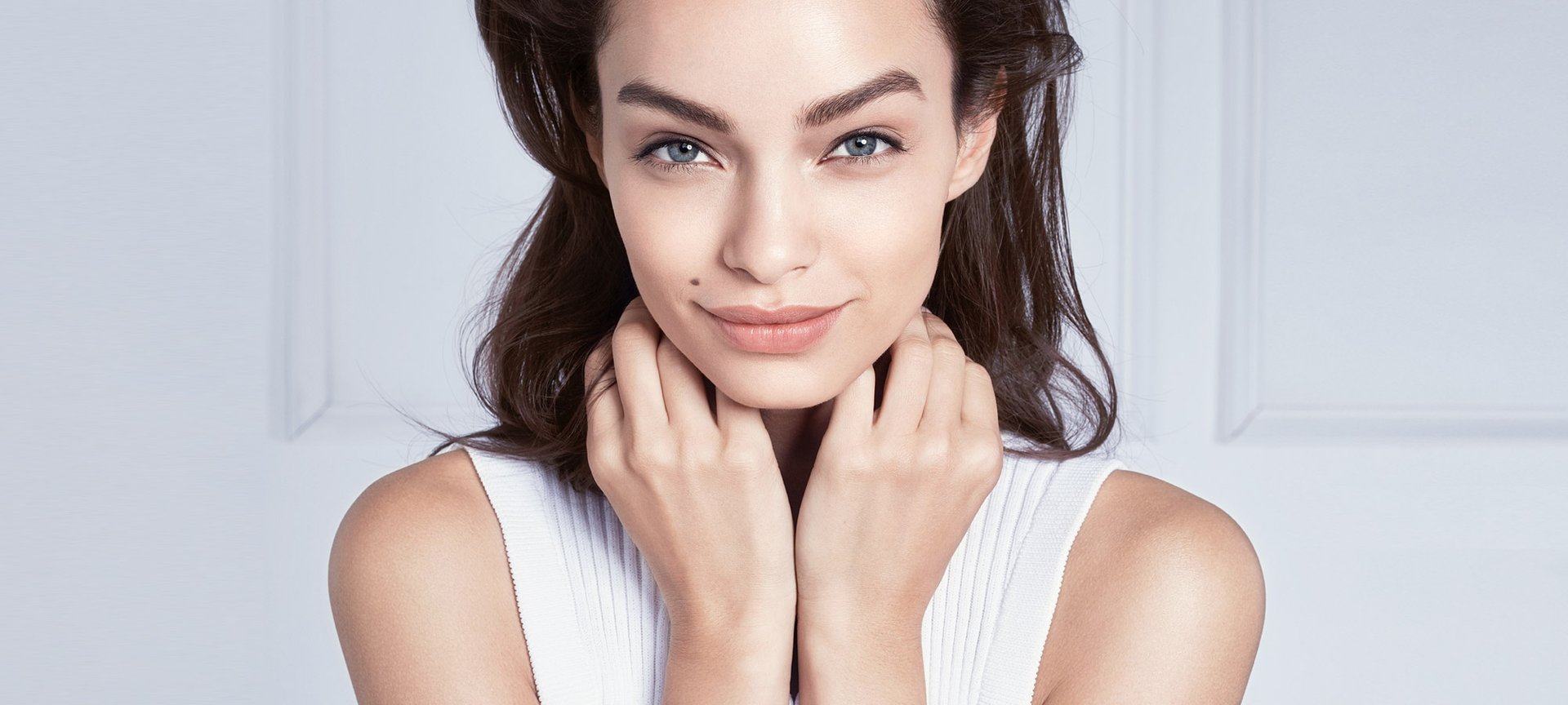 Luma Grothe Face Makeup Category Hero