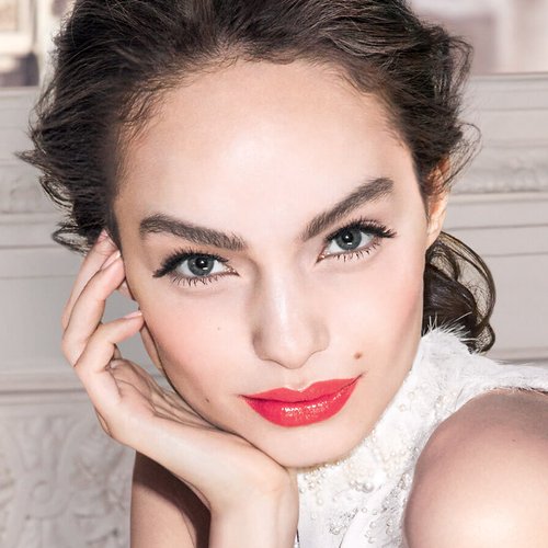 Luma Grothe Brow Artist Plumper Hero