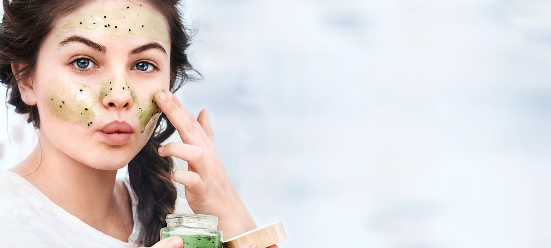 Face Scrub And Face Thylane Blondeau Exfoliator Clearing Scrub Smooth Sugars Hero